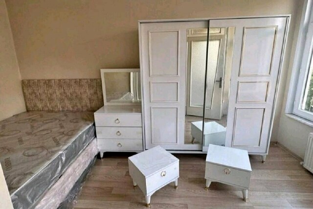 YATAK ODASI SÜRGÜLÜ DOLAP ŞİFONYER KOMODİN SIFIR