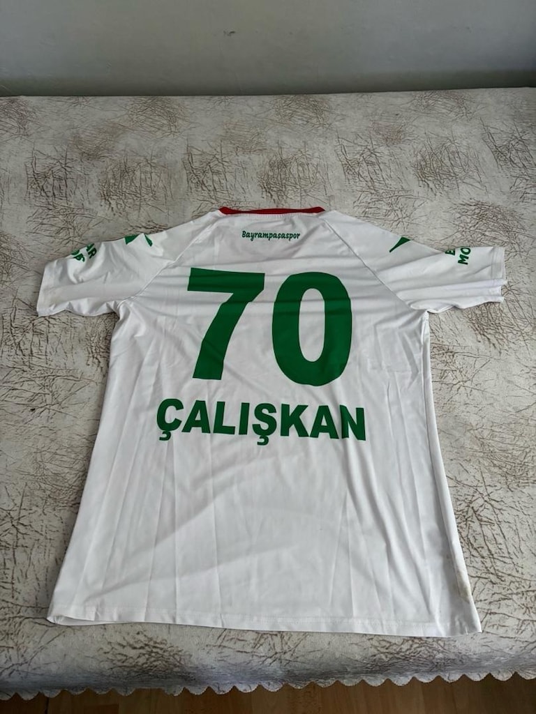 BAYRAMPAŞASPOR Forması - 2