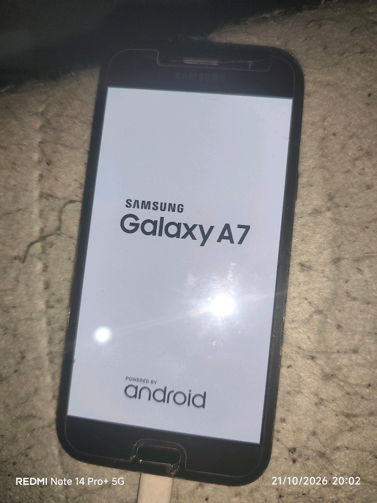 Samsung a7 32 GB açıklama okuyun - 2