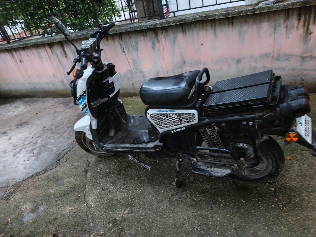 Uygun Elektrikli Motosiklet Mondial Rank 5000 - 6