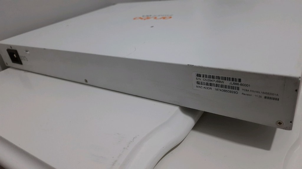 aruba switch - 4