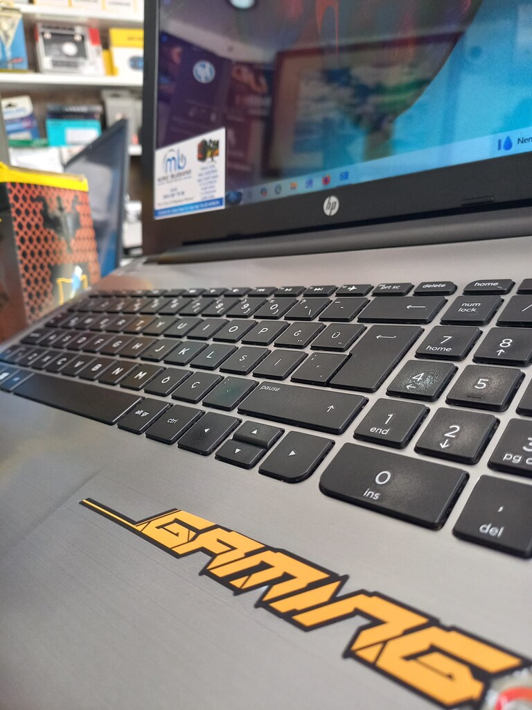 HP İNTEL İ3 6 NESİL 8 GB RAM 128 GB SSD WİNDOWS 10 İŞLETİM - 2