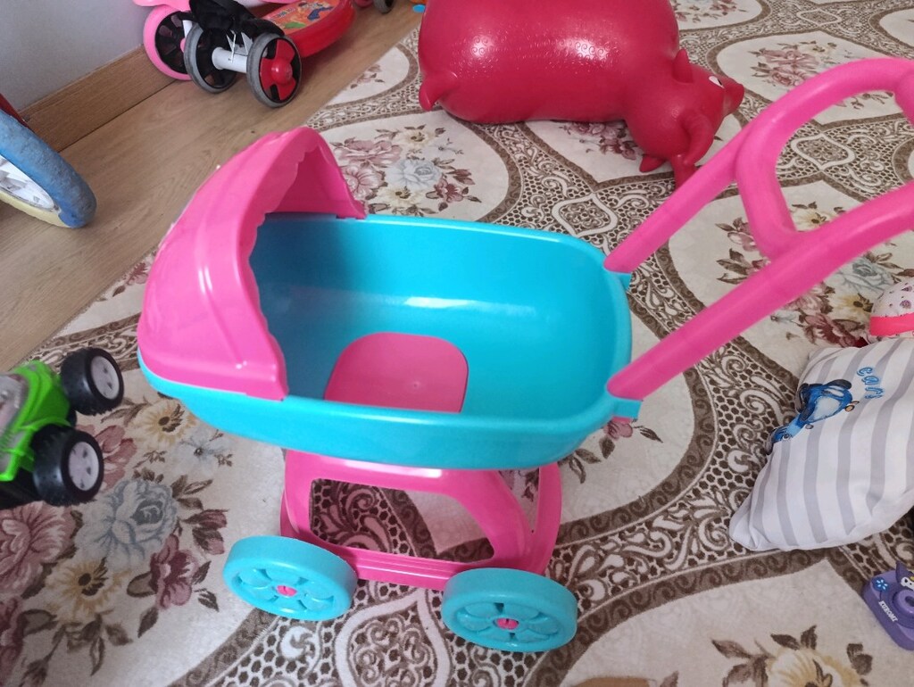 barbie arabası - 2