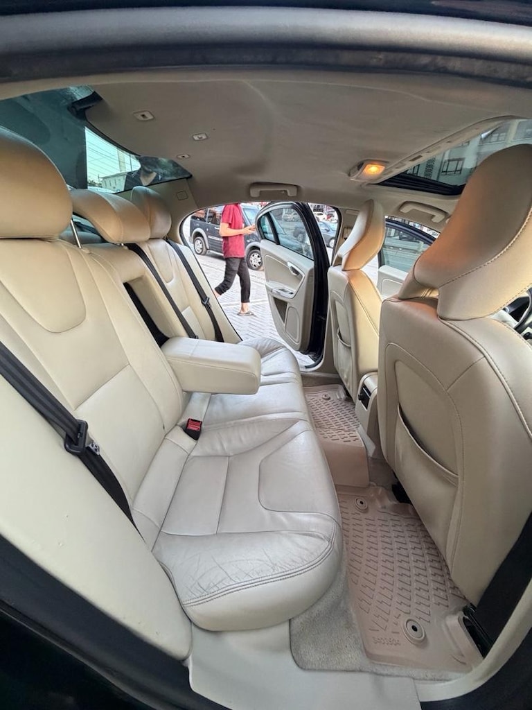 SİYAH İNCİ 2015 MODEL VOLVO S60 ADVENCE 1.6 D2 SUNROOFLU - 9