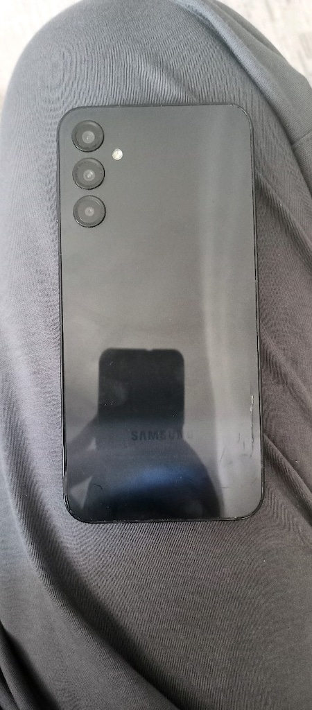 Samsung a24 - 2