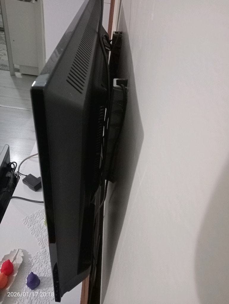 nortmonde 40" TV açıklamaya bakın - 4