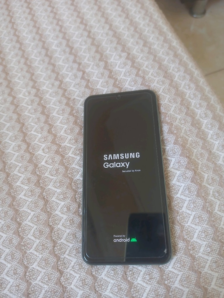 Türkiye cihazı Samsung M33.6 rem 128 hafıza.arada bir şebeke gidiyor - 4