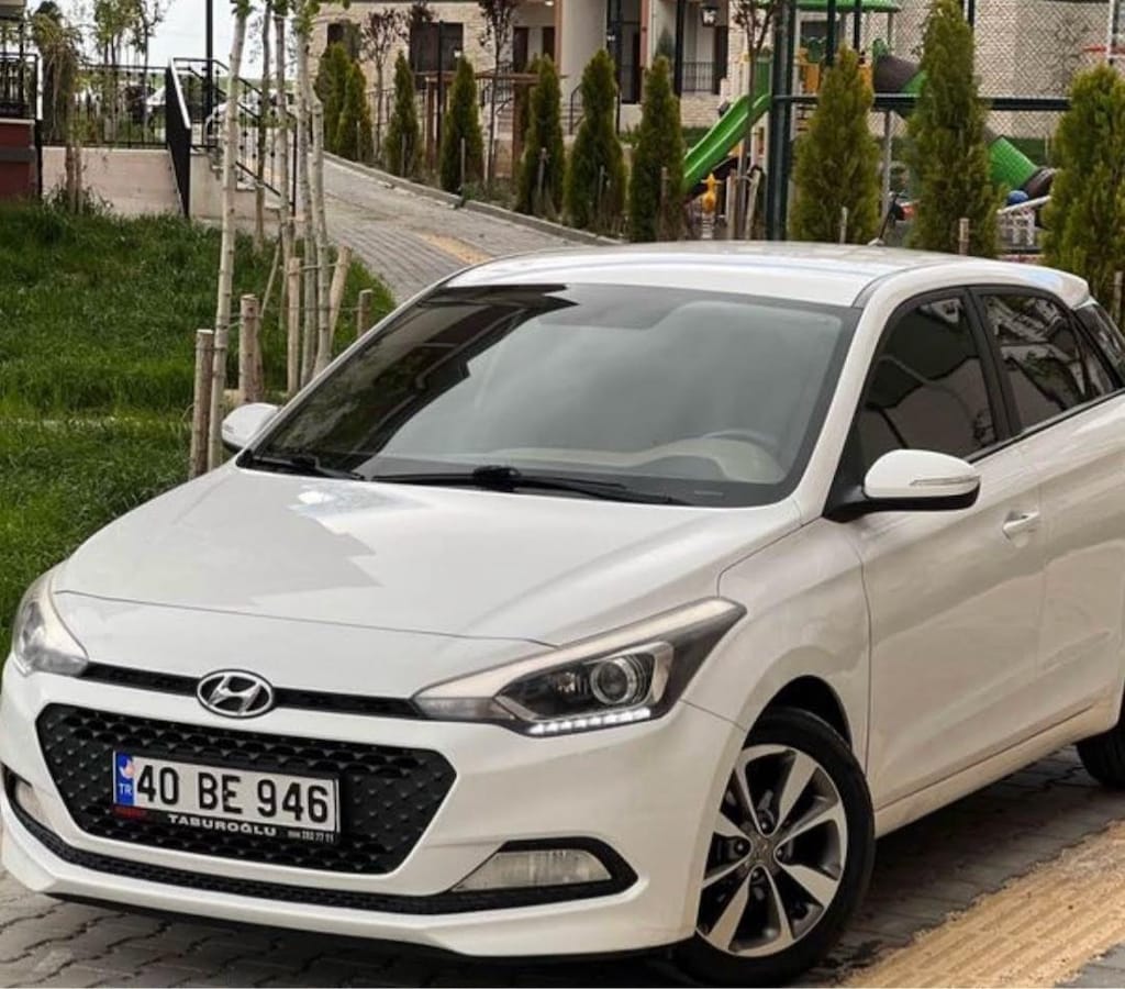 HYUNDAİ i20 - 7