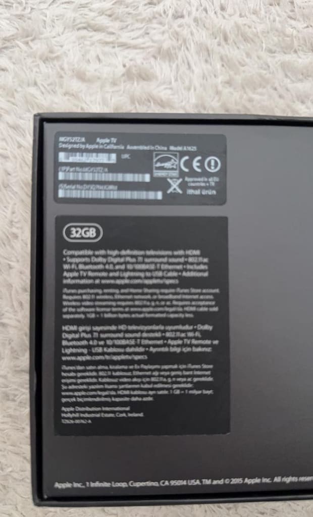 Apple TV A1625 4 Generation - 4