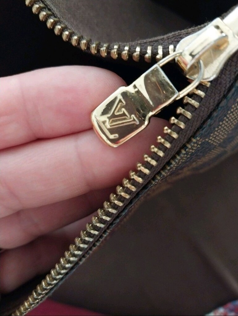 Louis VUITTON Postacı Çanta - 4