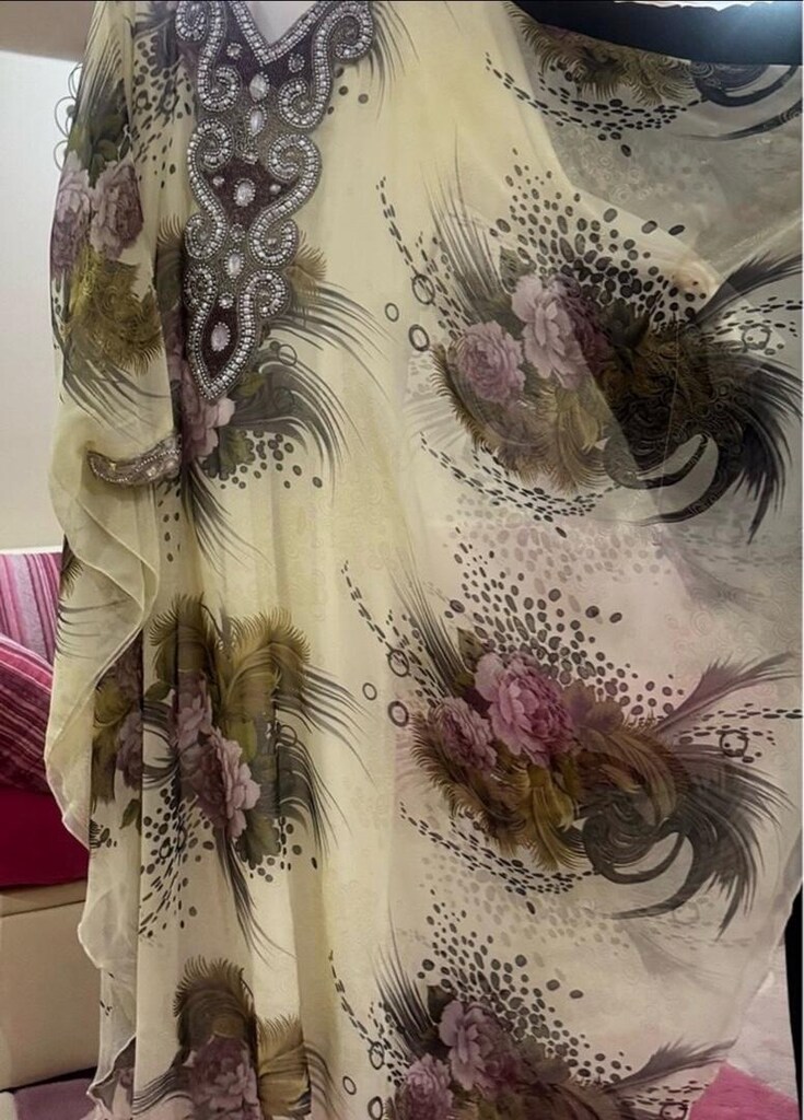 Ekru Taşlı Çiçekli Şifon Yarasa Kol Kaftan Abiye - 7