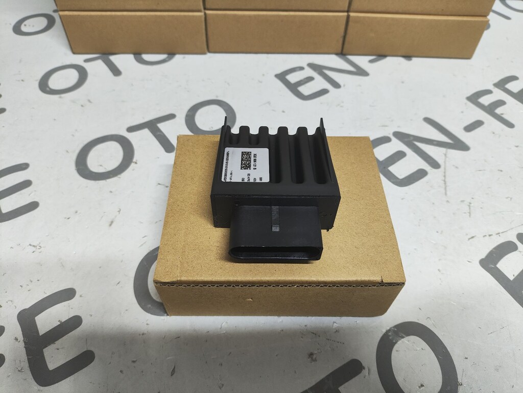 TİGUAN TOURAN YAKIT POMPASI KONTROL ÜNİTE BEYNİ 3Q0906121B - 2