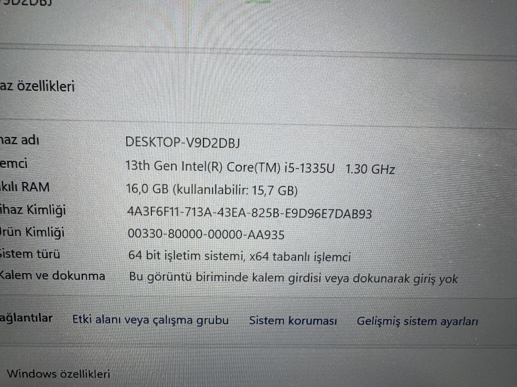 LENOVO THİNKPAD İ5 13. NESİL 16 GB RAM 256 M2SSD - 4