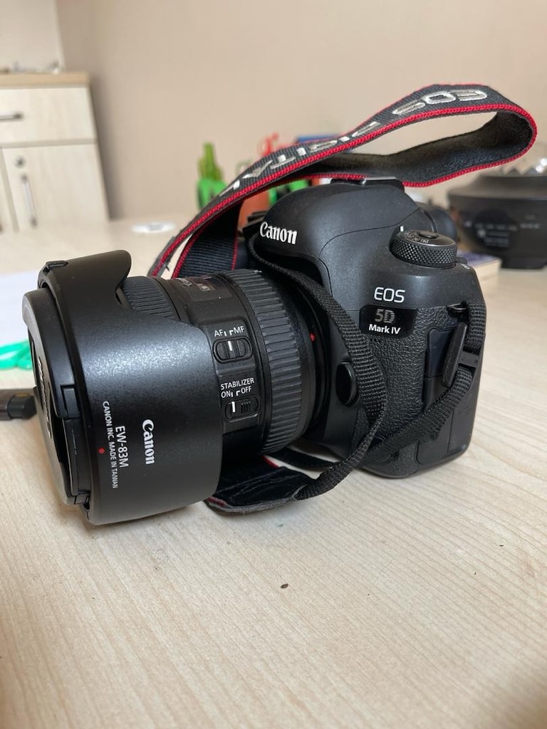 Fotoğraf Mak. Canon Eos 5D Mark 4