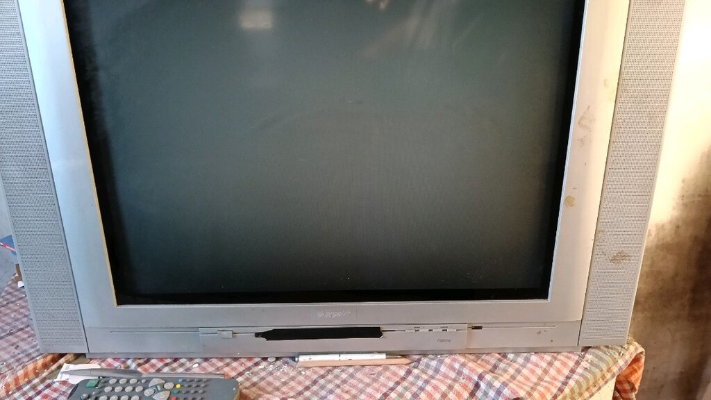 70 ekran TV - 2