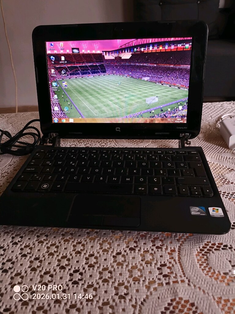 HP Compaq mini notbuk - 4