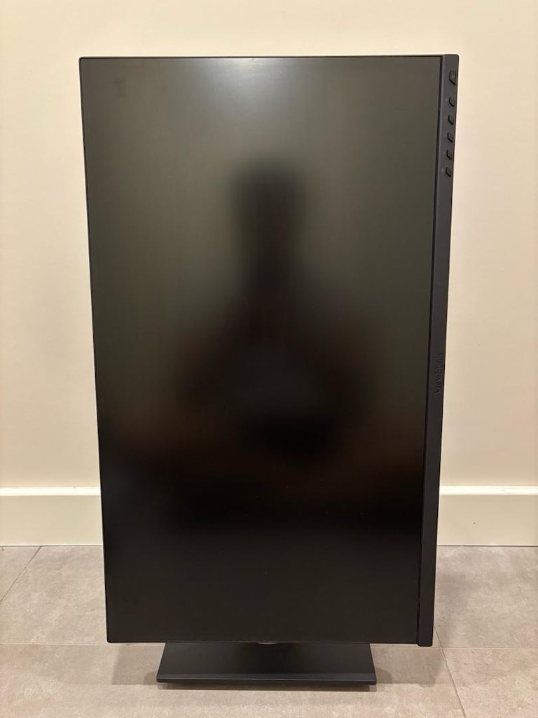 Sıfır Gibi ViewSonic VG2756-4K 27" IPS Monitör Type-C / Pivot - 3