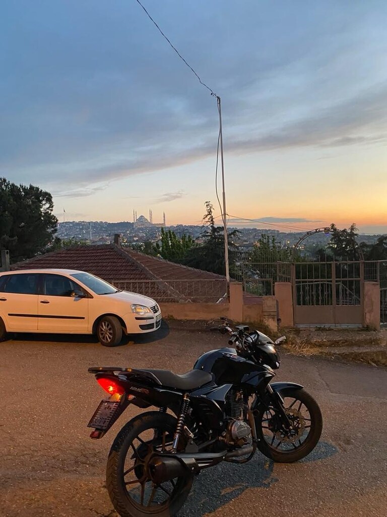 RKS 125 R - 5