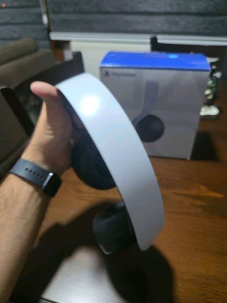 PlayStation Pulse 3D Wireless Headset - 4