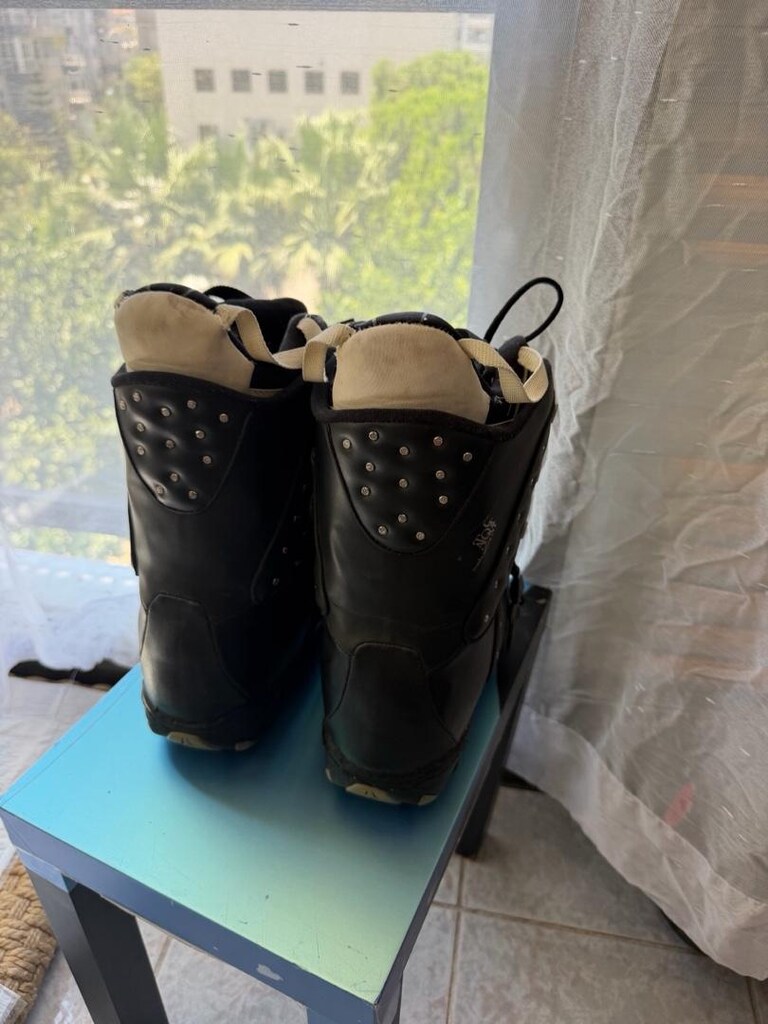 Atomic Snowboard ayakkabısı 43.5 - 3