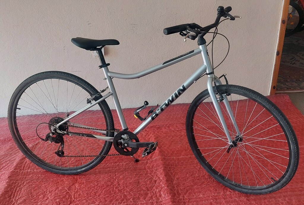 DECATHLON BTWIN 28 JANT 8 VITES M BEDEN YENIDEN FARKSIZ BISIKLET - 4