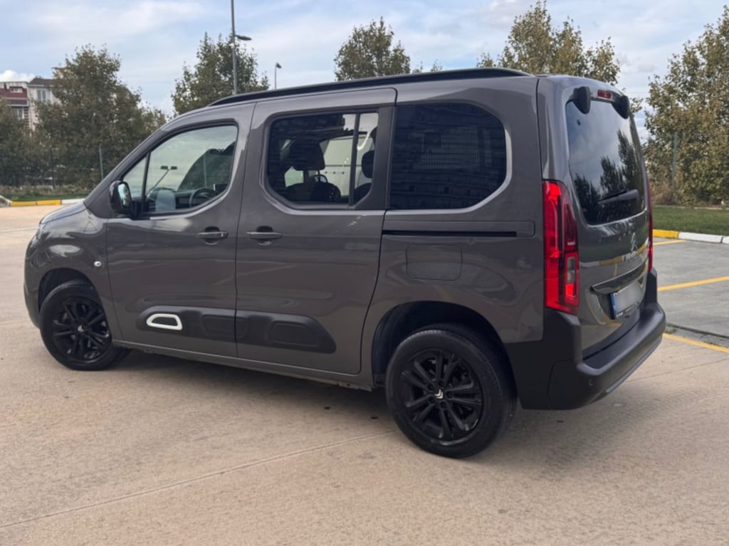 BERLİNGO OTOMATİK HATASIZ CAM TAVANLI - 9