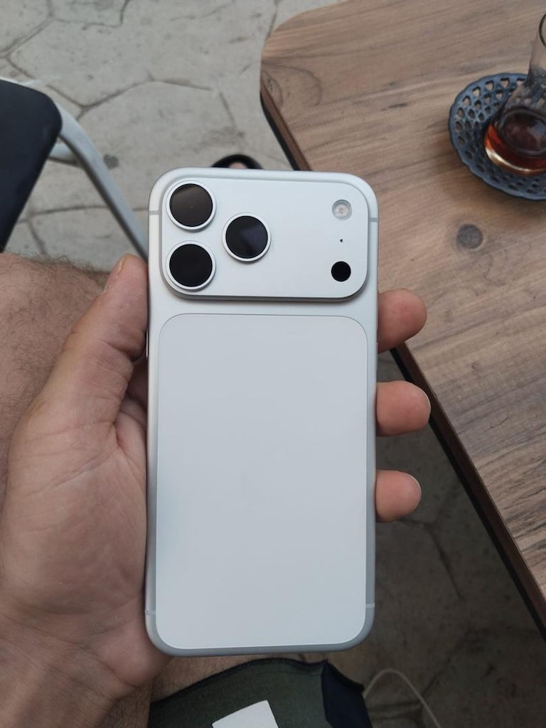 İphone 17 pro max - 2