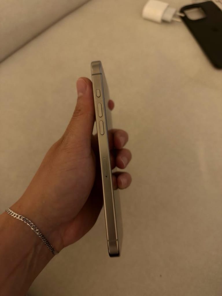 Iphone 15 Pro Max - 6