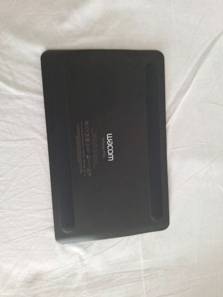 Wacom Intuos Pro Small (PTH-460) Grafik Tablet - Kalem -Çizim Eldiveni - 4