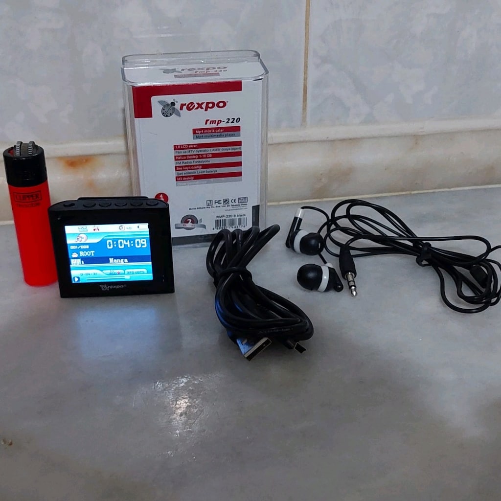 mp3-4 calar radyo ses kaydı ekitap 4gb+kart destegi