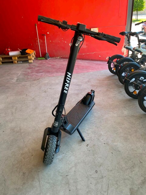 elektrikli scooter