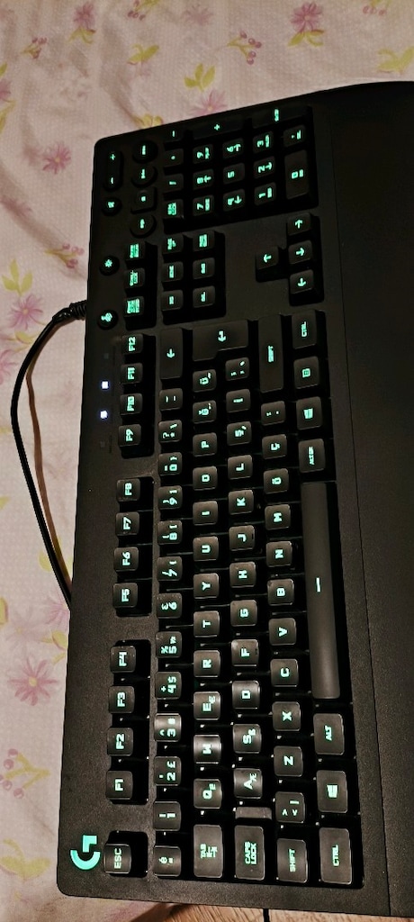 Logitech G213 Prodigy RGB Gaming Klavye - 3