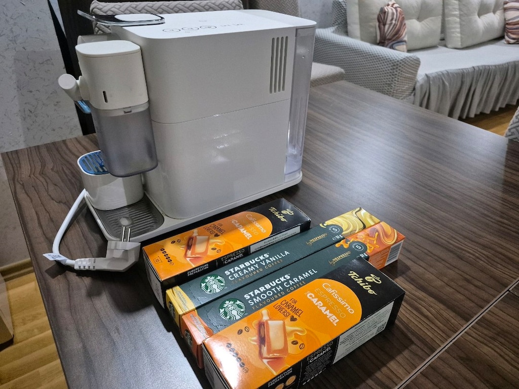 Nespresso F121 Latissima One Süt Çözümlü Kahve Makinesi - 4