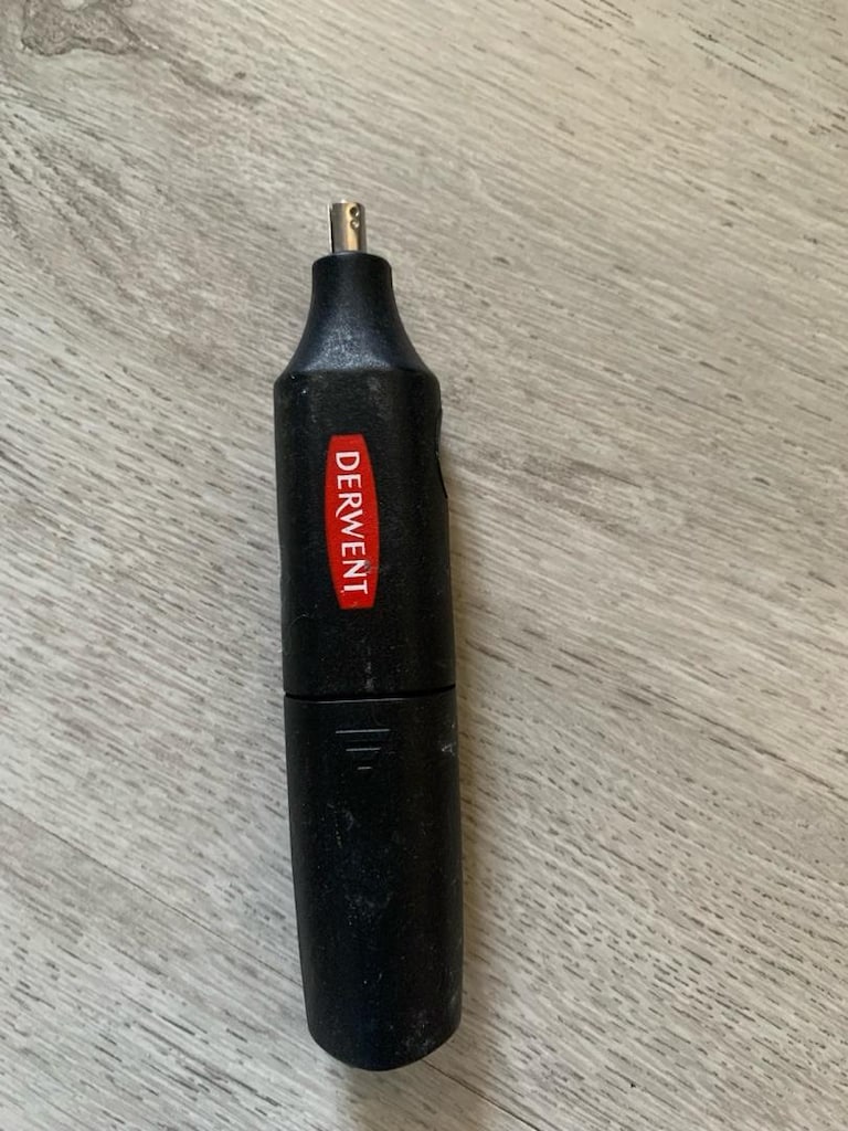 Bic-Sharpie-Stabilo-Caligraphy Pen-Markers - 8
