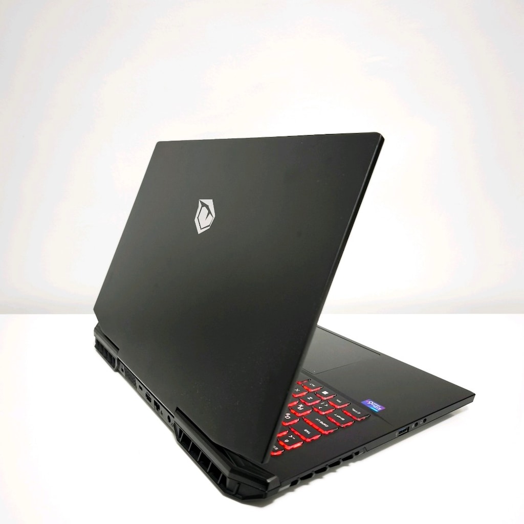 Monster / 32 Ram / Rtx 3050ti / 500 Ssd / 17.3" Büyük Ekran / 144 Hz - 3