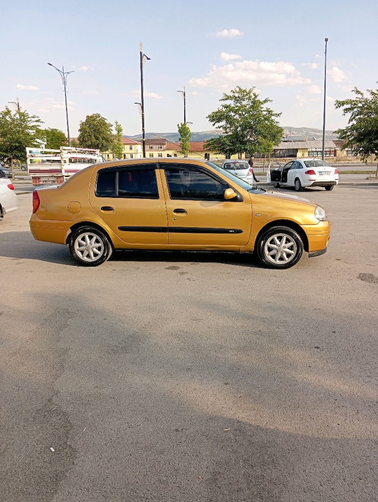 clio 2. 1.4.16 V. - 6