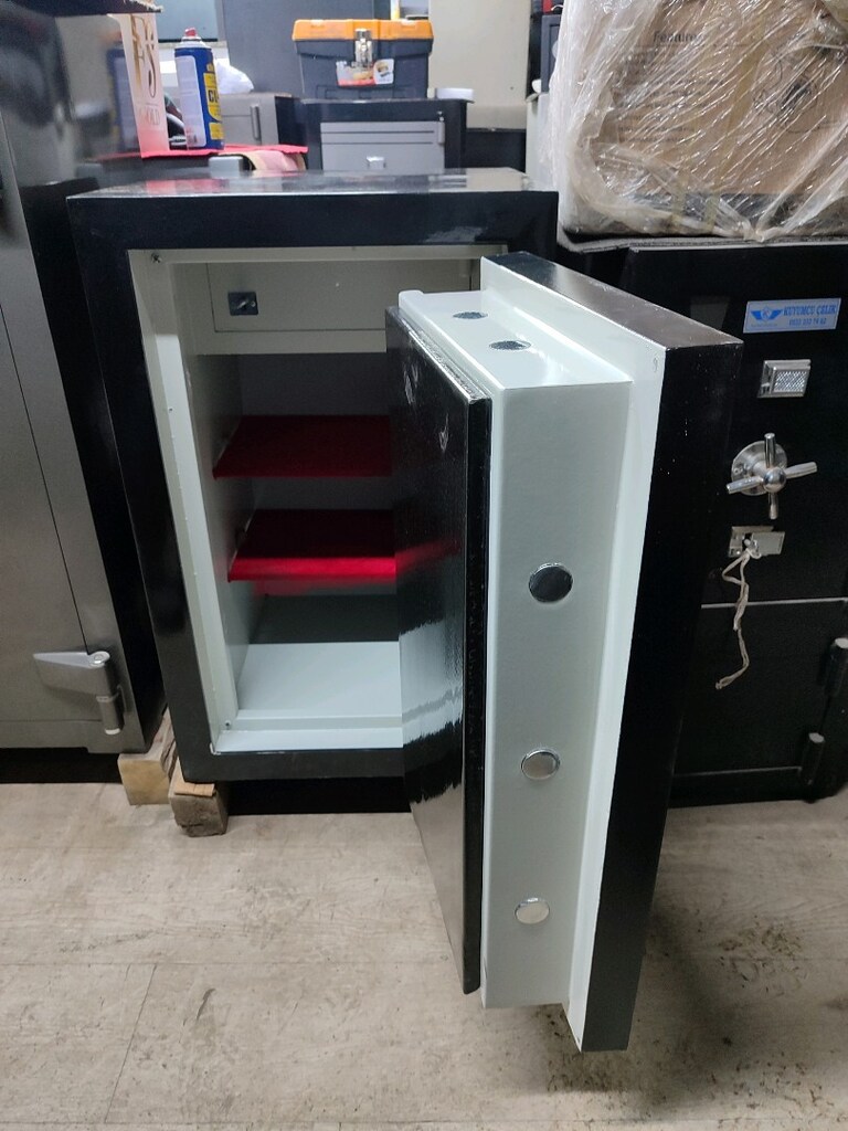 ÇELİK KASA 85CM ZIRHLI OKSİJEN KESMEZ - 2