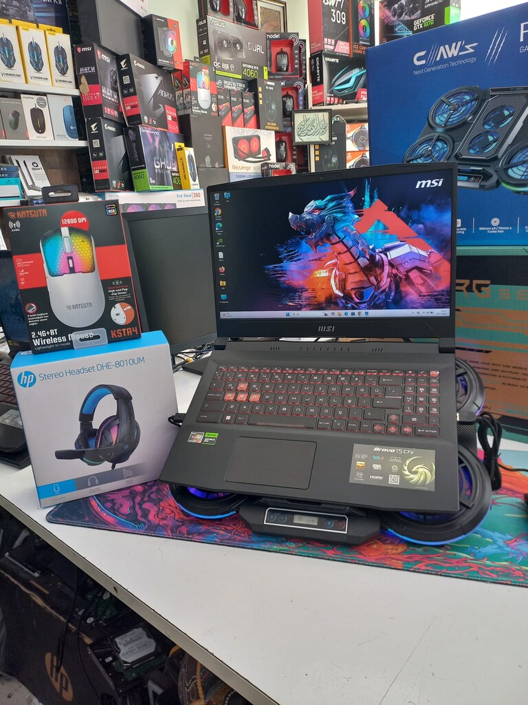 HATASIZ!!! MSİ BRAVO RYZEN 7 7535HS 16 GB RAM DDR5 RTX 4060 - 12