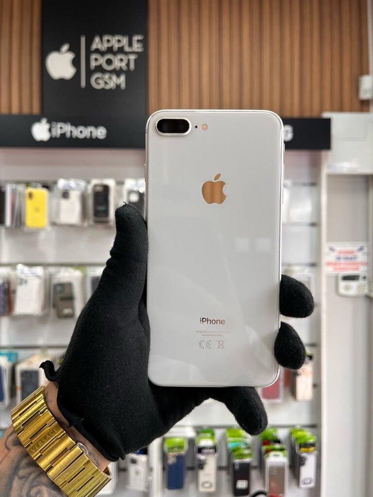 iPhone 8 plus - 7