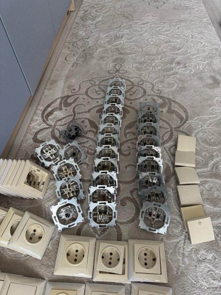 priz-anahtar-uydu-telefon - 3