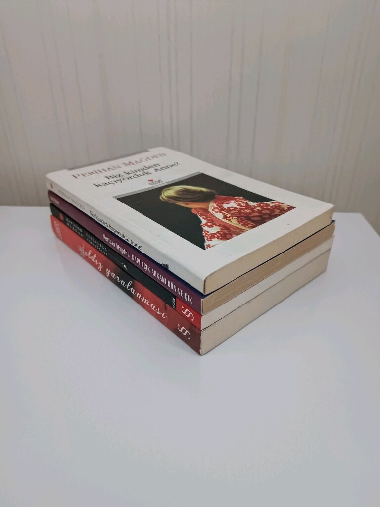 Perihan Mağden Kitapları - 2