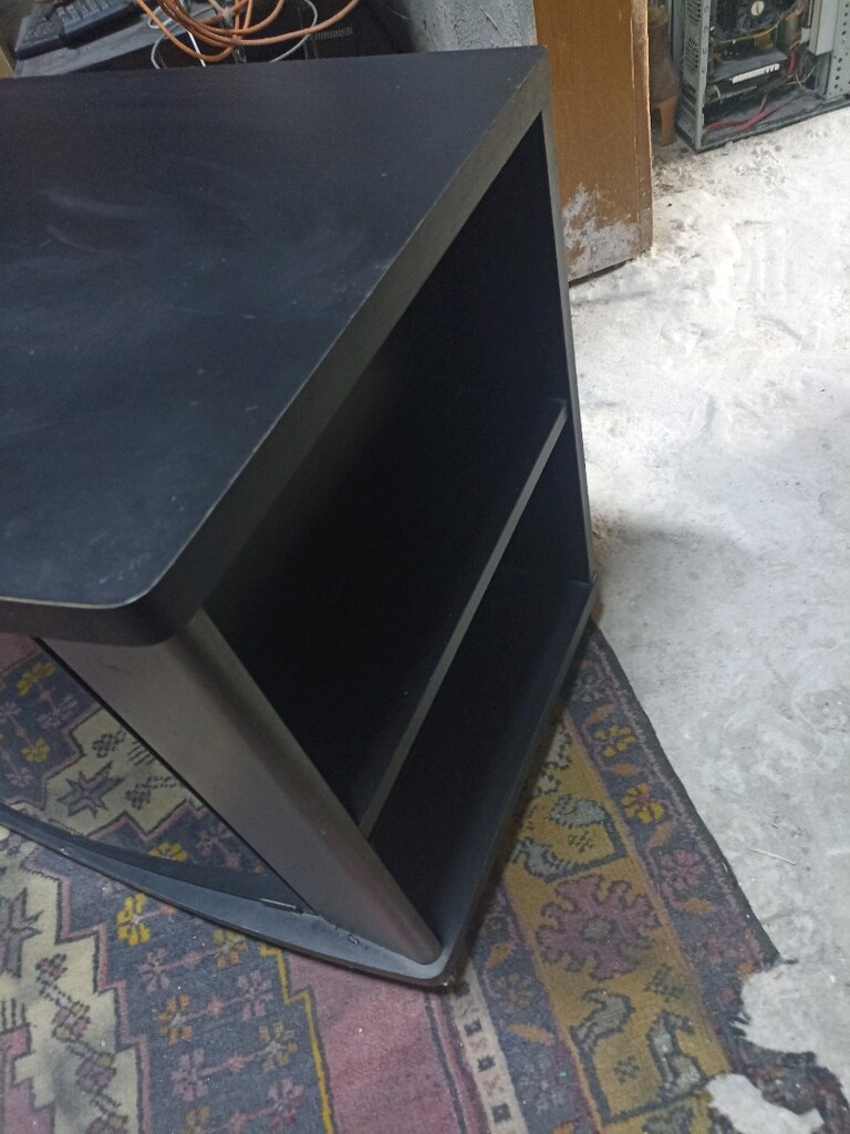 TV SEHPASI TEKERLEKLİ - 4