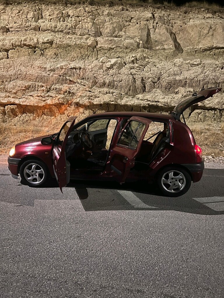 clio 2 99 1.6 - 6