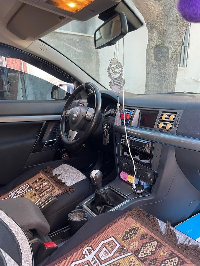 Opel vectra 1.6 confort - 8
