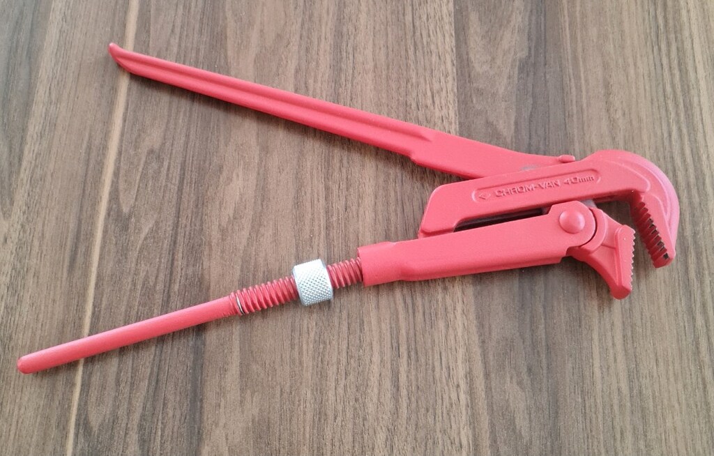 Boru anahtarı döküm 1 inç profesyonel. Yeni i.chrom-van 4,0 mm - 4
