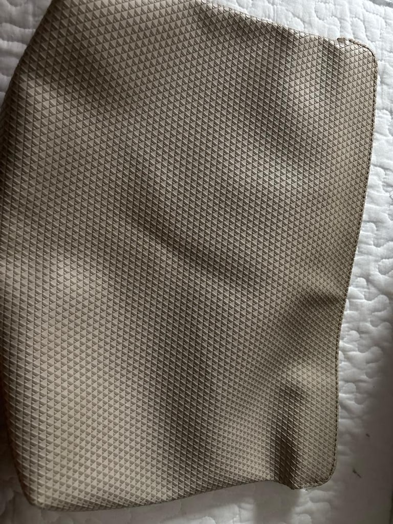 • Silver Polo- Çok Temiz / Orijinal sapsız, elde taşınan düz model. - 2