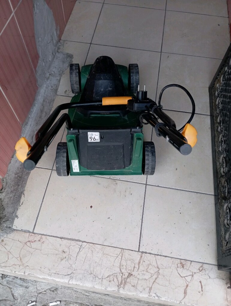 çim biçme makinası elektrikli 1000 watt güçünde - 2