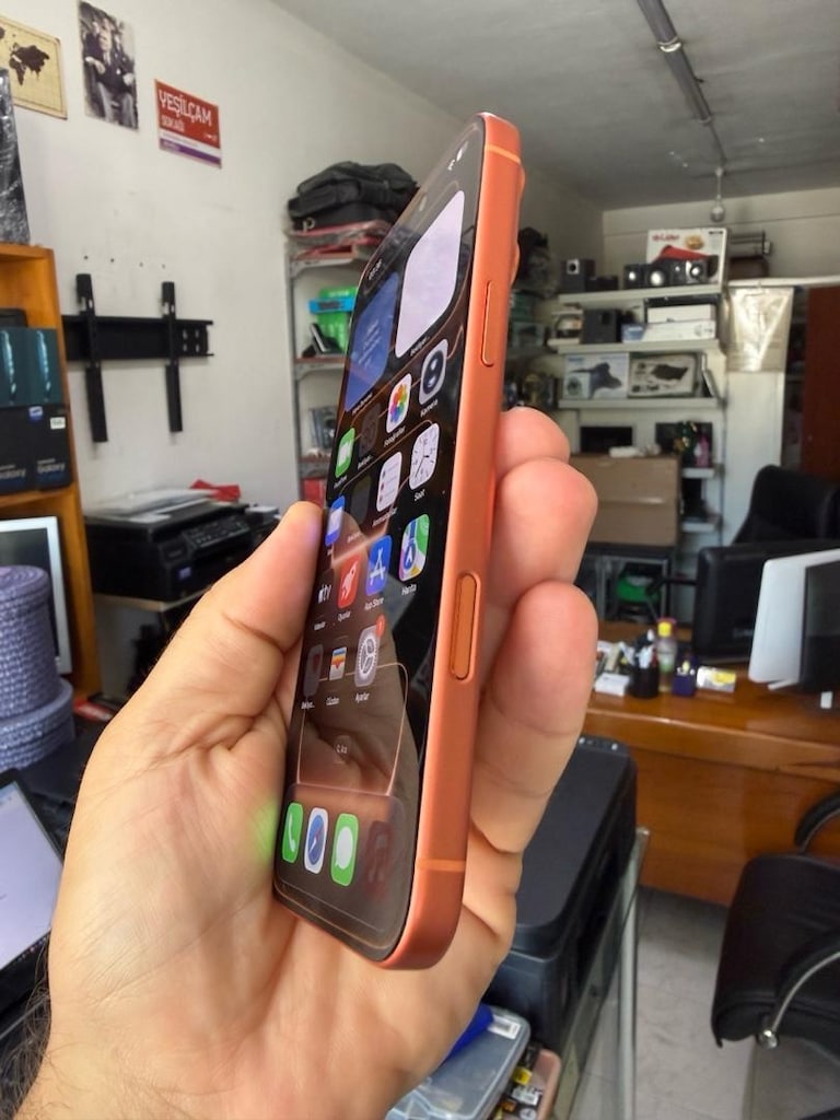 IPHONE 17 PRO MAX HATASIZ LANSMAN RENK - 7