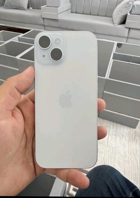 tertemiz acilinden 1 aylık İPHONE 15 TR