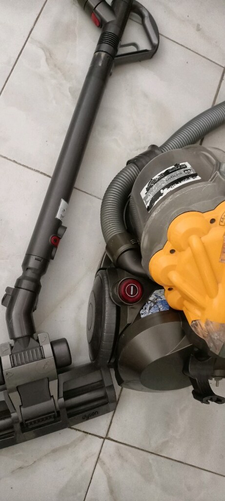 Dyson süpürge DC29 - 2